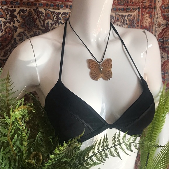 Sterling Silver Resin encased Butterfly Wings Pendant with Leather Cord. - Picture 12 of 15